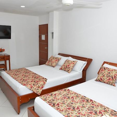 Hotel Canoa Inn Caucasia Exterior foto