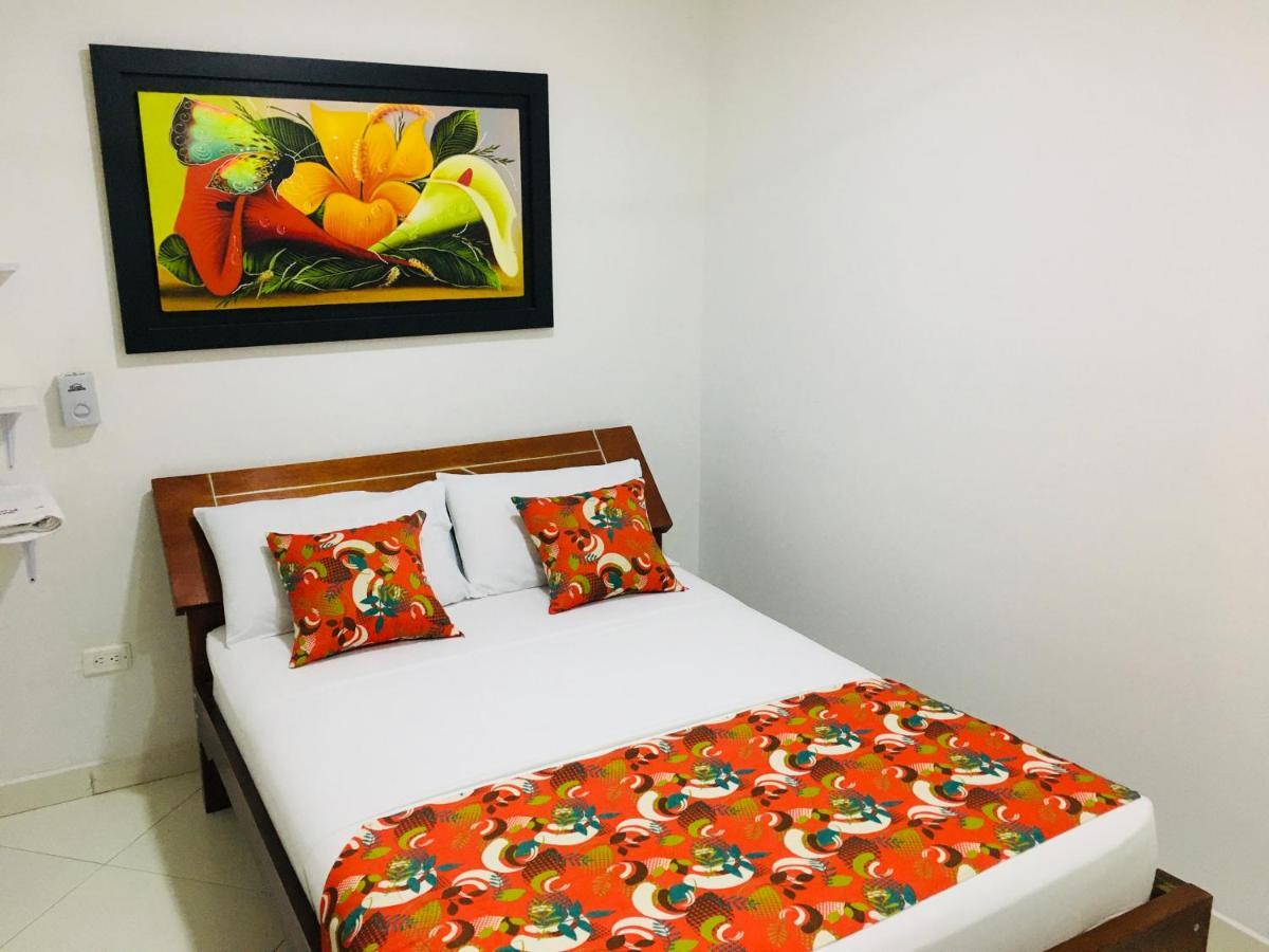 Hotel Canoa Inn Caucasia Exterior foto
